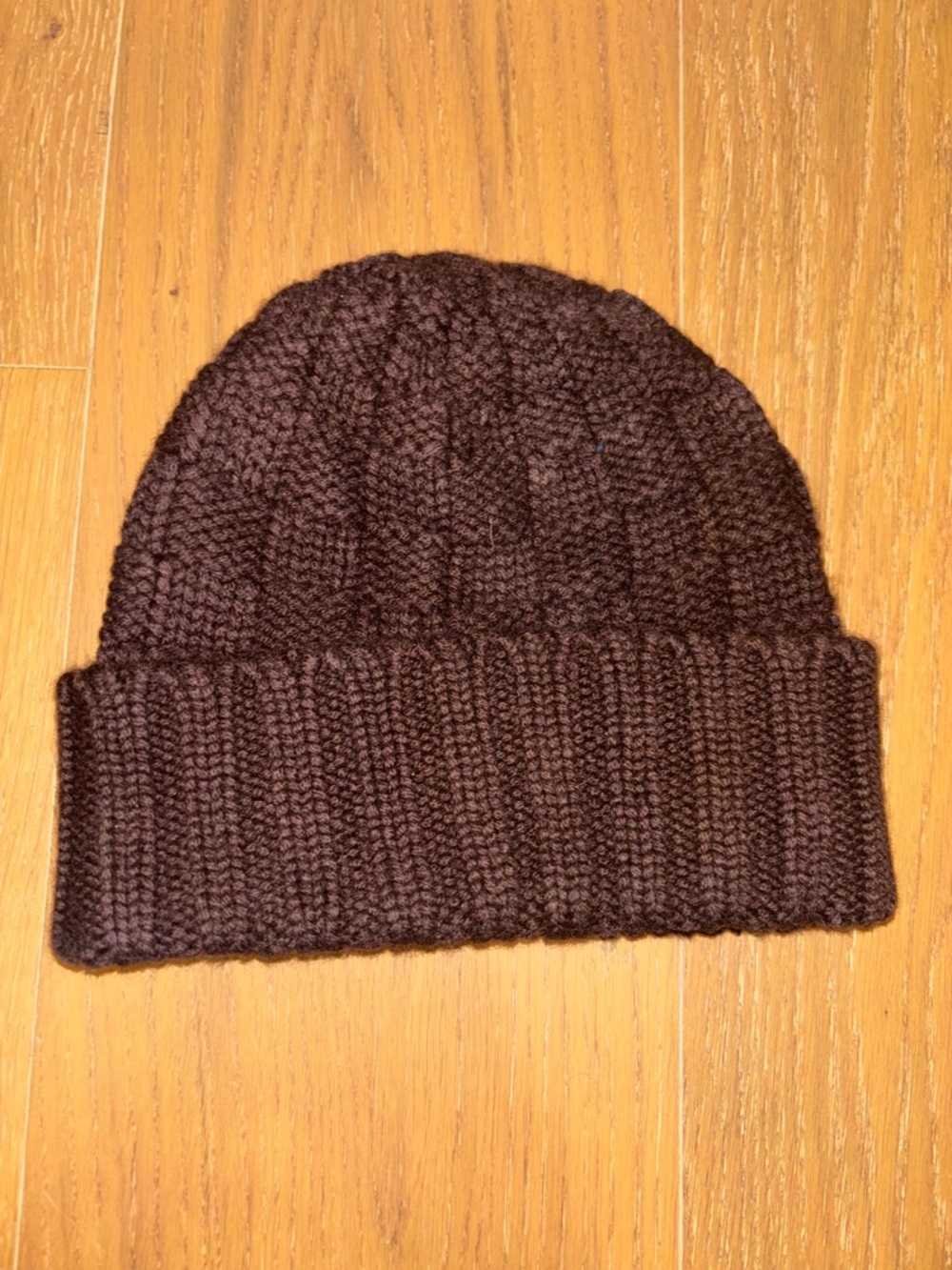 Louis Vuitton Brown Knit Cuffed Beanie - Picture 2 of 4